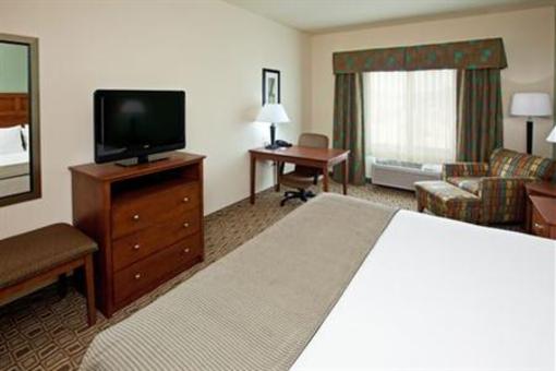 фото отеля Holiday Inn Express Hotel & Suites Ripley