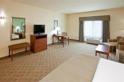 фото отеля Holiday Inn Express Hotel & Suites Ripley