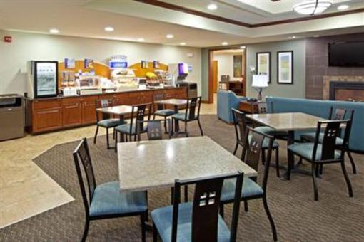 фото отеля Holiday Inn Express Hotel & Suites Ripley
