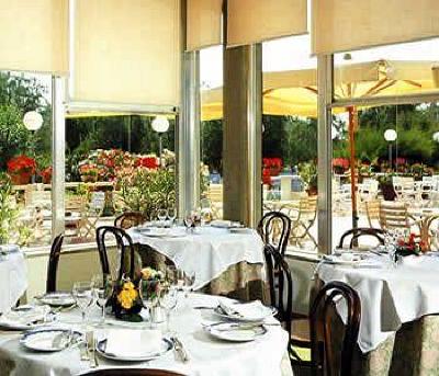 фото отеля Hotel Britannia Cesenatico