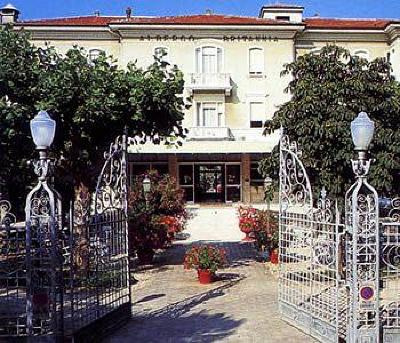 фото отеля Hotel Britannia Cesenatico