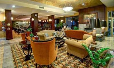 фото отеля Holiday Inn Green Bay Stadium