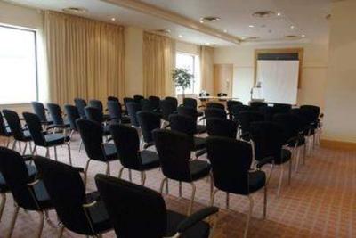 фото отеля Hilton Belfast