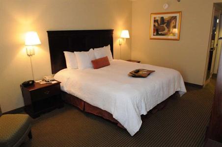 фото отеля Hampton Inn - Douglas