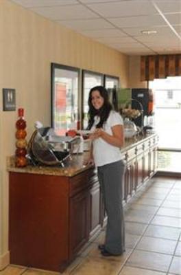 фото отеля Hampton Inn - Douglas