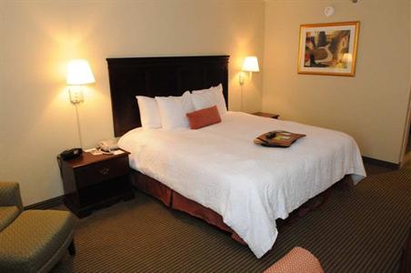 фото отеля Hampton Inn - Douglas