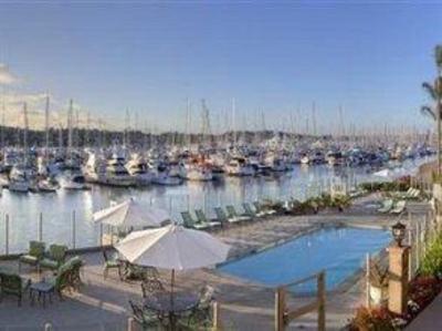 фото отеля Dockside Yacht Lodging