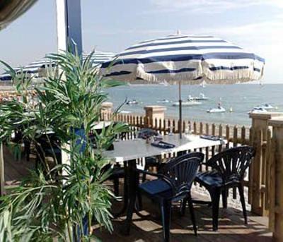 фото отеля Hotel Bahia Villeneuve-Loubet