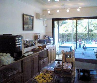 фото отеля Hotel Bahia Villeneuve-Loubet