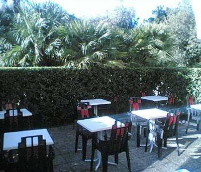 фото отеля Hotel Bahia Villeneuve-Loubet