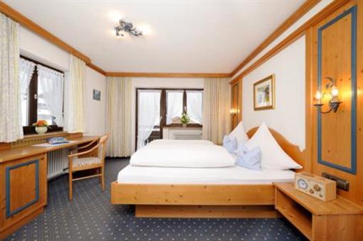 фото отеля Hotel garni Brigitte