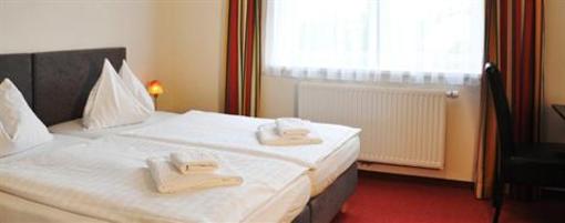 фото отеля Hotel-Restaurant Moser