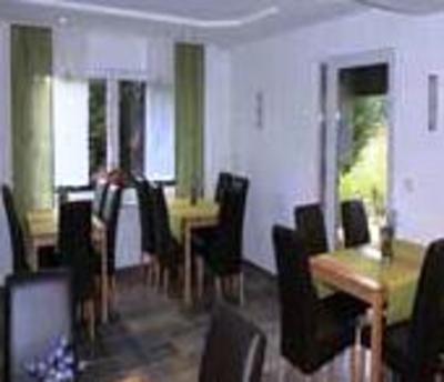 фото отеля Hotel Tau-Lunne