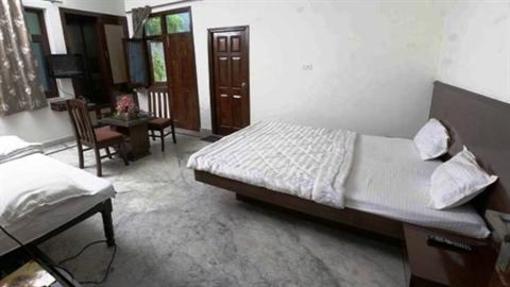 фото отеля Hotel Shivanta Residency