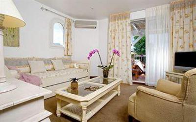 фото отеля Le Cottage Hotel Argeles-sur-Mer