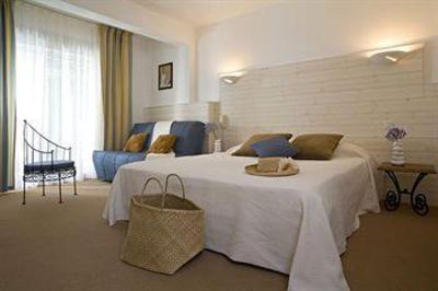 фото отеля Le Cottage Hotel Argeles-sur-Mer