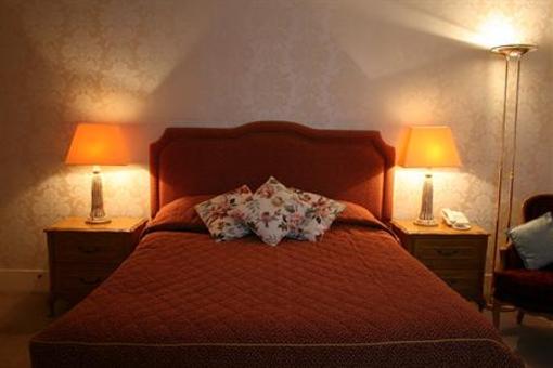 фото отеля Cranleigh Hotel Reigate