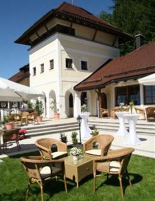фото отеля Romantikherberge & Restaurant Forsthaus Wartenfels Gasthof