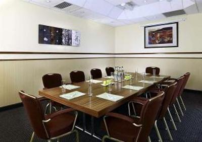 фото отеля Doubletree by Hilton Aberdeen City Centre