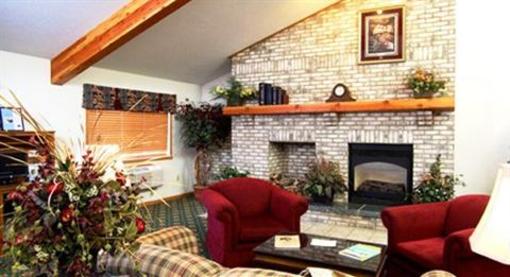 фото отеля AmericInn Lodge & Suites Madison