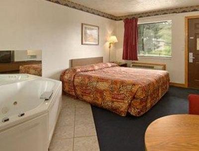 фото отеля Bridgeport Super 8 Motel