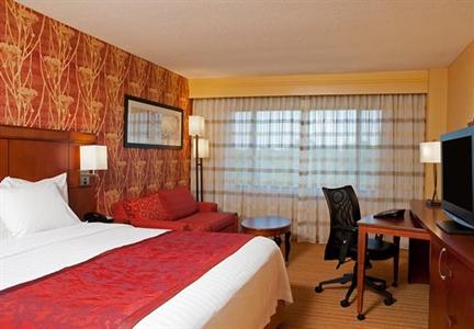 фото отеля Courtyard by Marriott Chicago Elmhurst Oakbrook Area