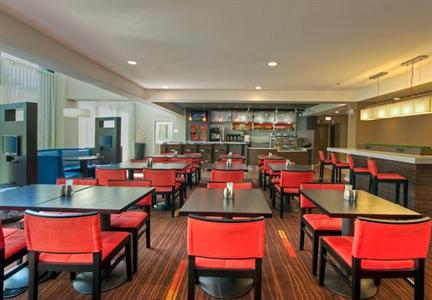 фото отеля Courtyard by Marriott Chicago Elmhurst Oakbrook Area