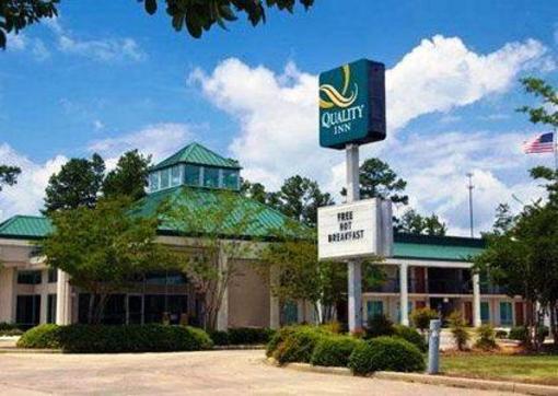 фото отеля Quality Inn Louisville (Mississippi)