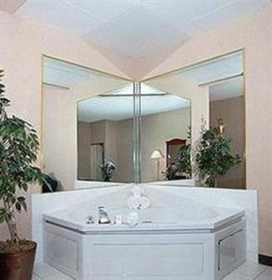 фото отеля Comfort Suites Graham (North Carolina)