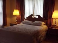 Oswego Inn