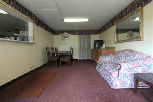 фото отеля Americas Best Value Inn Wilson
