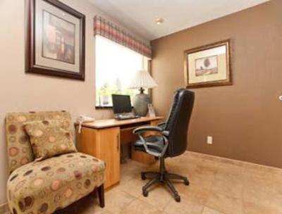 фото отеля Super 8 Woodburn