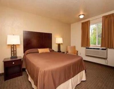 фото отеля Super 8 Woodburn