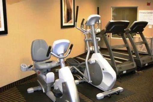 фото отеля Holiday Inn Express Pembroke