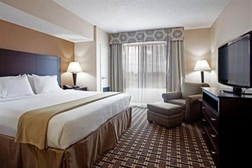 фото отеля Holiday Inn Express Pembroke