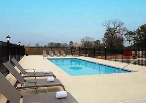 фото отеля Comfort Inn And Suites Midway (Florida)