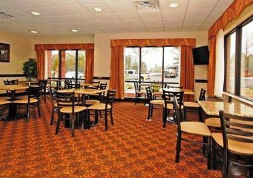 фото отеля Comfort Inn And Suites Midway (Florida)