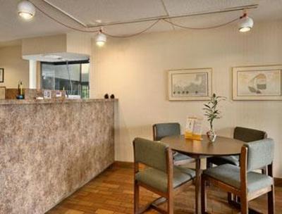 фото отеля Super 8 Motel Vandalia (Ohio)