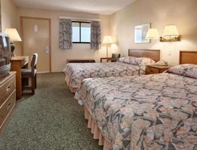 фото отеля Super 8 Motel Vandalia (Ohio)