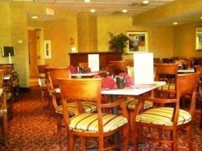 фото отеля Ramada East Hartford