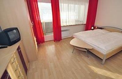 фото отеля Hotel Garni Wurzer