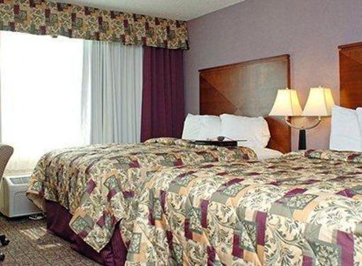 фото отеля Quality Inn Hamburg (New York)