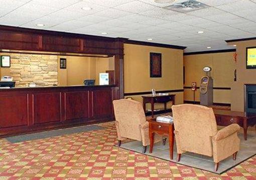 фото отеля Quality Inn Hamburg (New York)
