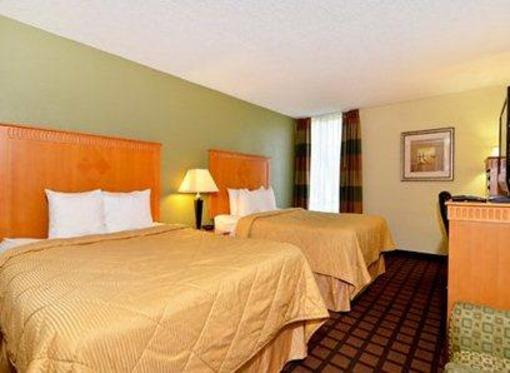 фото отеля Comfort Inn Millennium