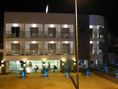 фото отеля KR Hotels - Albufeira Lounge