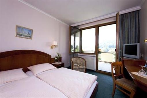фото отеля Hotel Weingut Weis