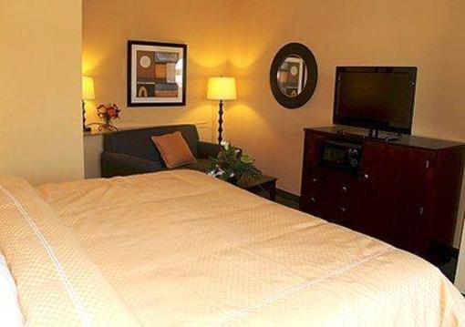 фото отеля Comfort Suites Pell City