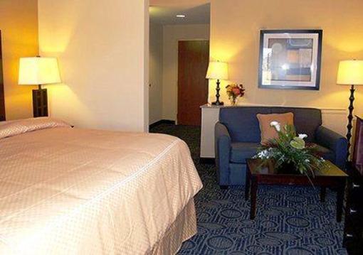 фото отеля Comfort Suites Pell City