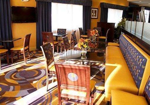 фото отеля Comfort Suites Pell City