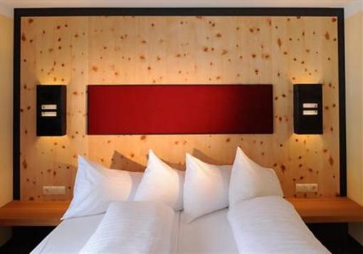 фото отеля Apart Hotel Kuhtaier Schlossl
